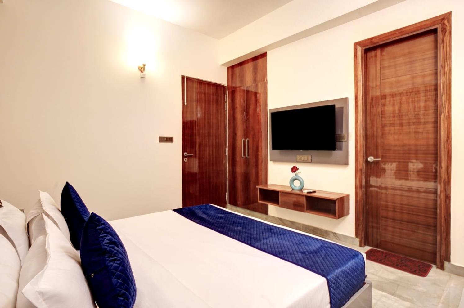 Hotel Elite Grand Near Kailash Hospital Noida Zewnętrze zdjęcie