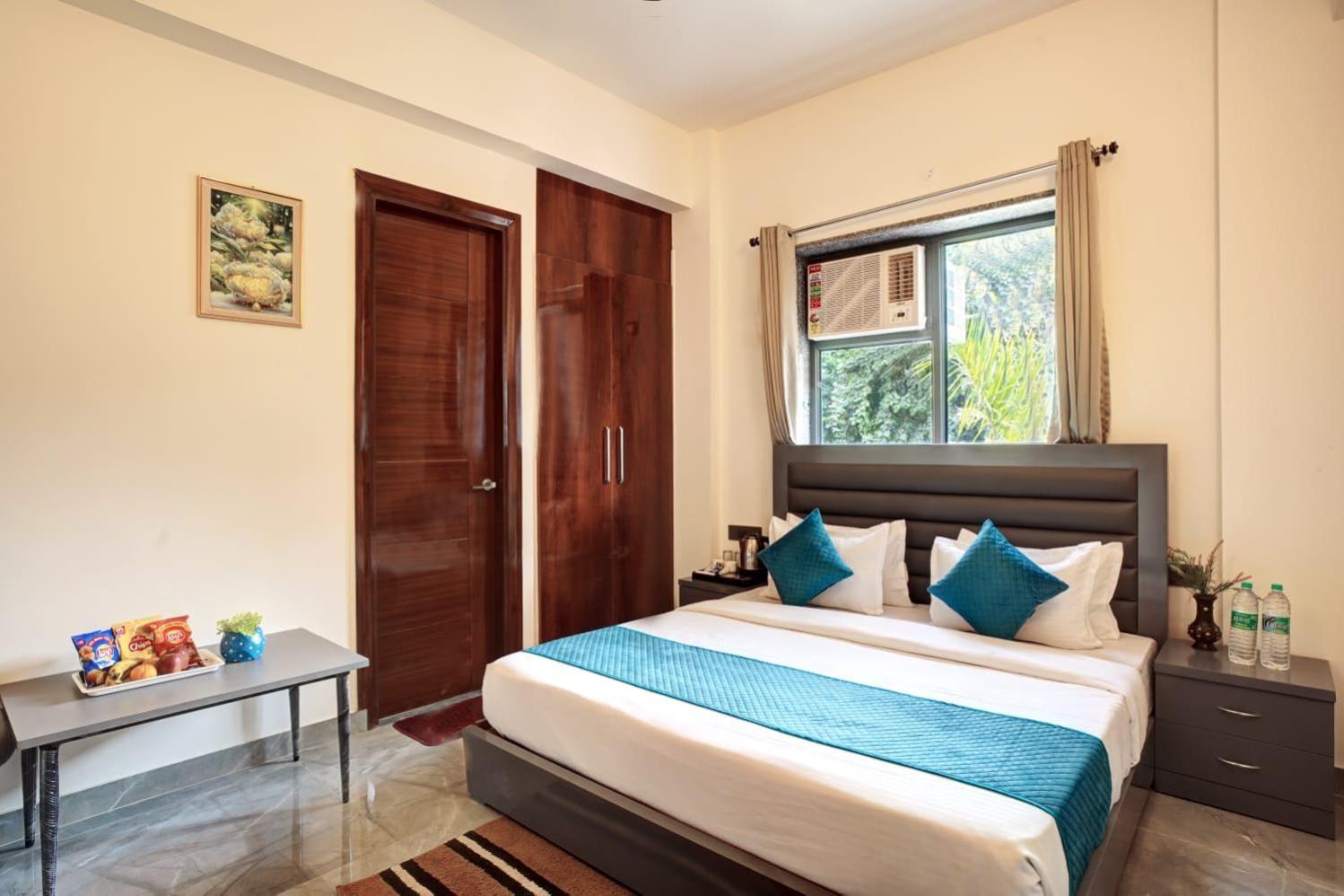 Hotel Elite Grand Near Kailash Hospital Noida Zewnętrze zdjęcie
