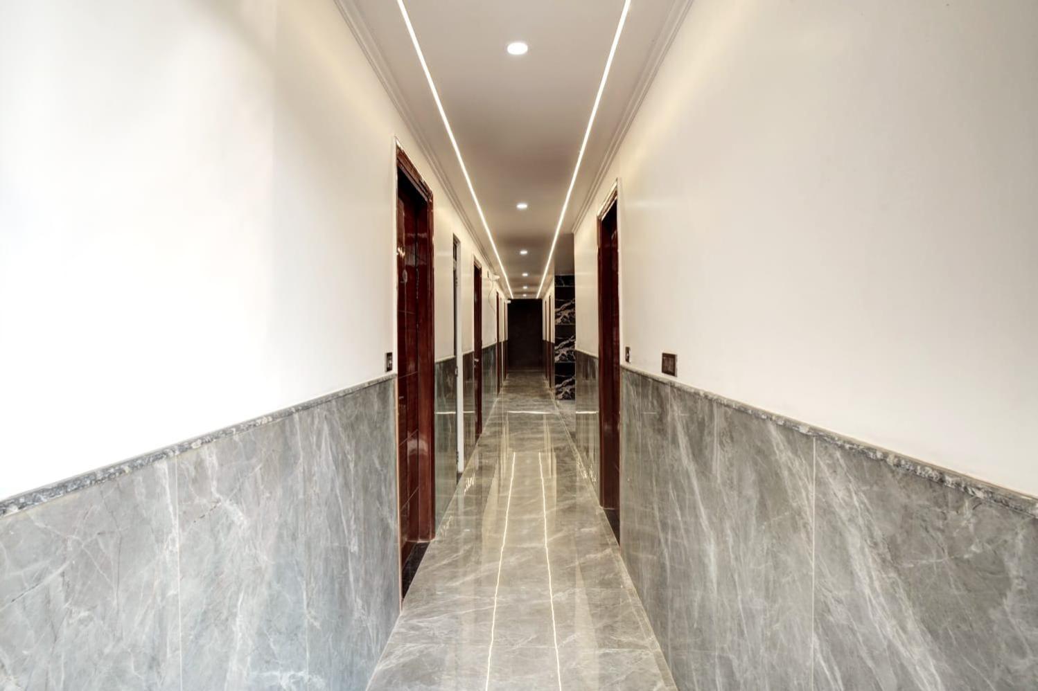 Hotel Elite Grand Near Kailash Hospital Noida Zewnętrze zdjęcie